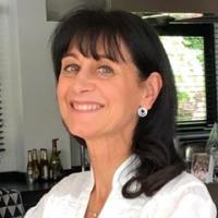 Véronique LAVEIX